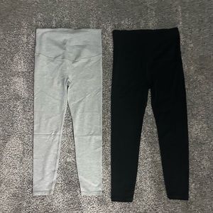 2 pairs Gap Fit Performance Cotton Maternity Leggings